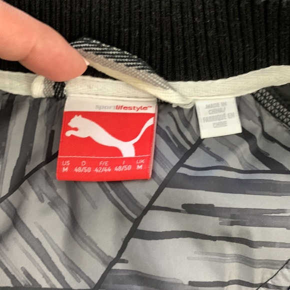 Puma Black Quilted Lifestyle Jacket size M - Picture 11 of 14